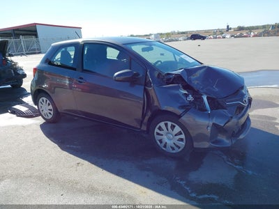 TOYOTA YARIS 2016