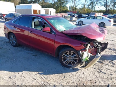 TOYOTA CAMRY 2016