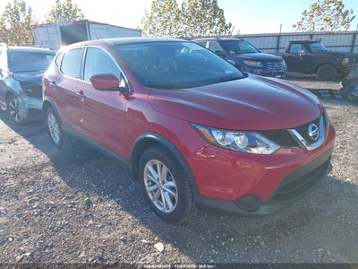 NISSAN ROGUE SPORT 2017