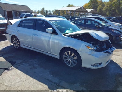 TOYOTA AVALON 2011