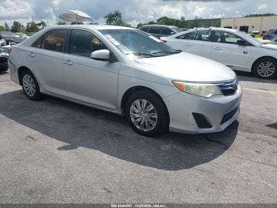 TOYOTA CAMRY 2012