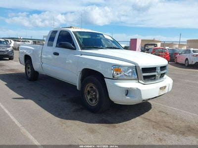 RAM DAKOTA 2011