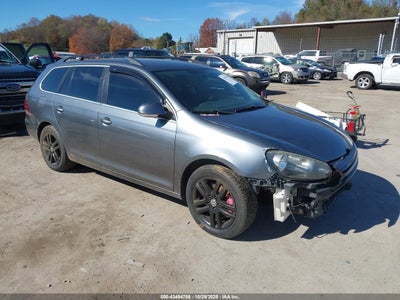 VOLKSWAGEN JETTA SPORTWAGEN 2011