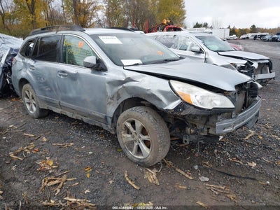 SUBARU OUTBACK 2013