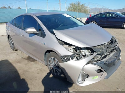 TOYOTA PRIUS PRIME 2022