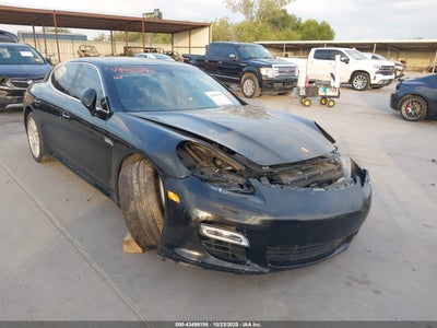 PORSCHE PANAMERA 2010
