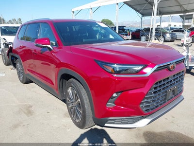 TOYOTA GRAND HIGHLANDER 2025