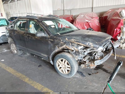 SUBARU OUTBACK 2011