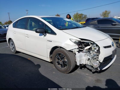TOYOTA PRIUS 2012