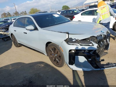 BMW 740 2023