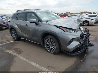 TOYOTA HIGHLANDER HYBRID 2025