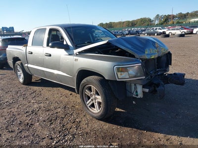 RAM DAKOTA 2011