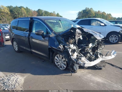 CHRYSLER VOYAGER 2021