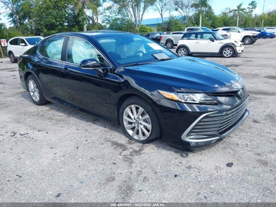 TOYOTA CAMRY 2024