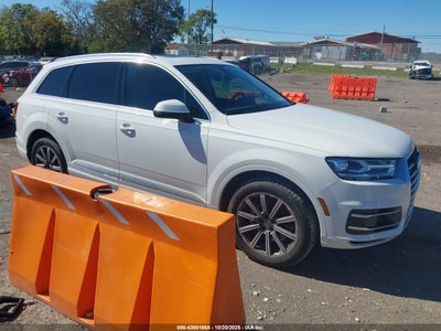 AUDI Q7 2018