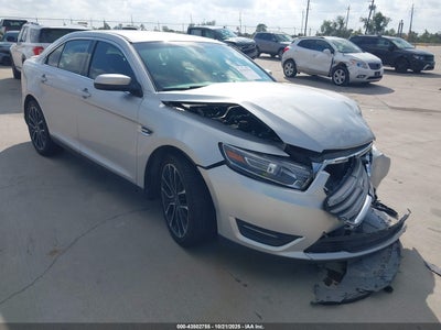 FORD TAURUS 2017