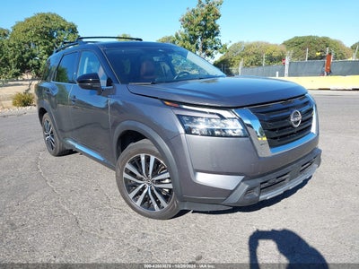 NISSAN PATHFINDER 2023