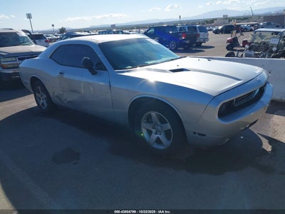 DODGE CHALLENGER 2010