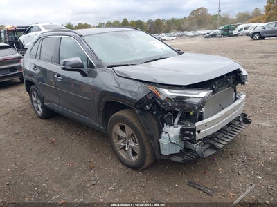 TOYOTA RAV4 2025