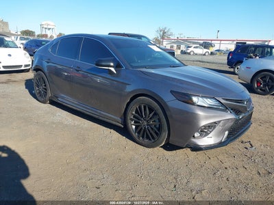 TOYOTA CAMRY 2023