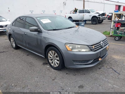 VOLKSWAGEN PASSAT 2015