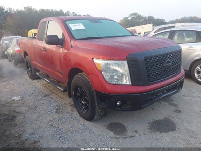 NISSAN TITAN 2018