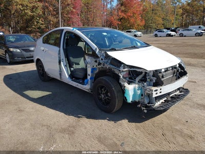 TOYOTA PRIUS 2013
