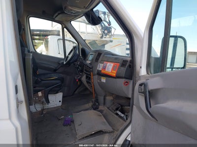 MERCEDES-BENZ SPRINTER 2500 2016