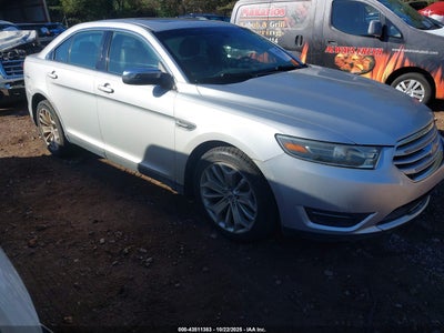 FORD TAURUS 2015