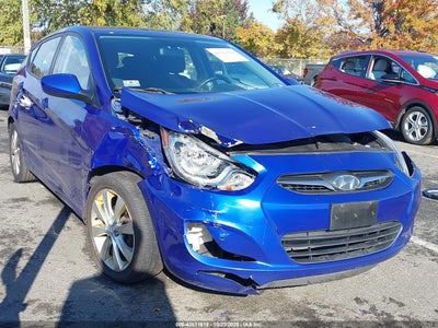 HYUNDAI ACCENT 2012