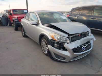 VOLVO C30 2012