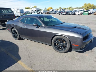 DODGE CHALLENGER 2016