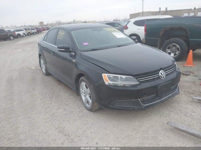 VOLKSWAGEN JETTA 2013
