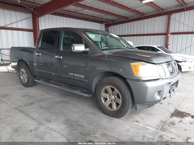 NISSAN TITAN 2013