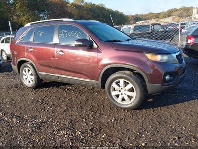 KIA SORENTO 2011