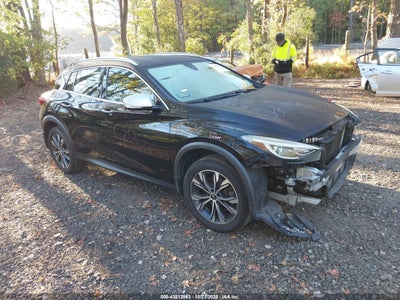 INFINITI QX30 2017