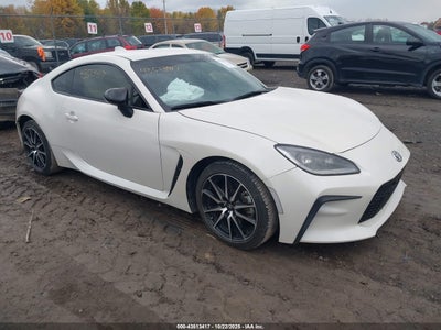 TOYOTA GR86 2023