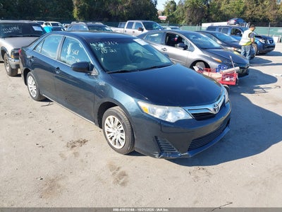 TOYOTA CAMRY 2013