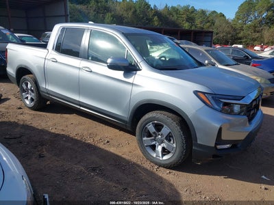 HONDA RIDGELINE 2025