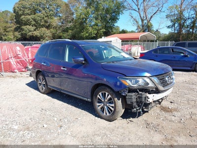 NISSAN PATHFINDER 2019
