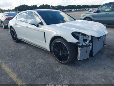 PORSCHE PANAMERA 2020