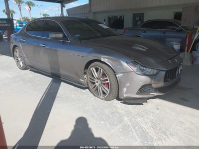 MASERATI GHIBLI 2015