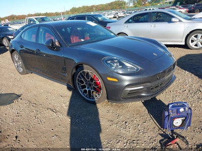 PORSCHE PANAMERA 2017