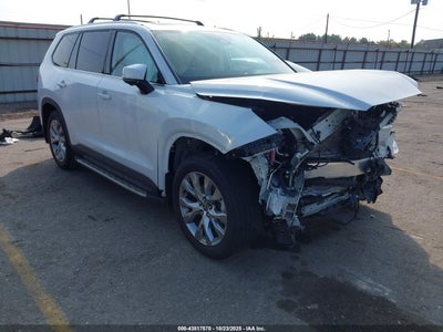 TOYOTA GRAND HIGHLANDER 2025