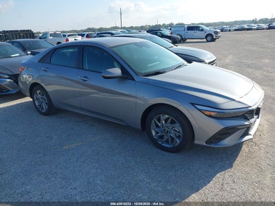 HYUNDAI ELANTRA HYBRID 2025