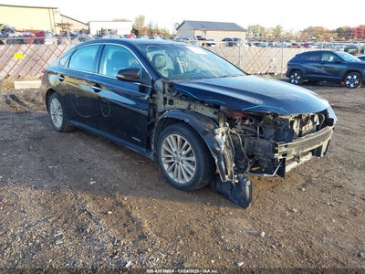 TOYOTA AVALON HYBRID 2014