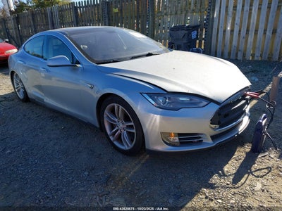 TESLA MODEL S 2013