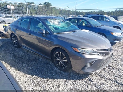 TOYOTA CAMRY 2019