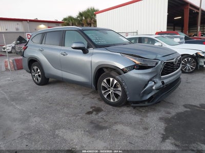 TOYOTA HIGHLANDER 2023