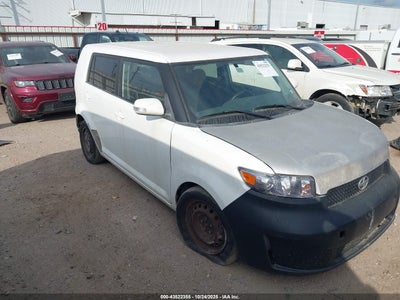 SCION XB 2009